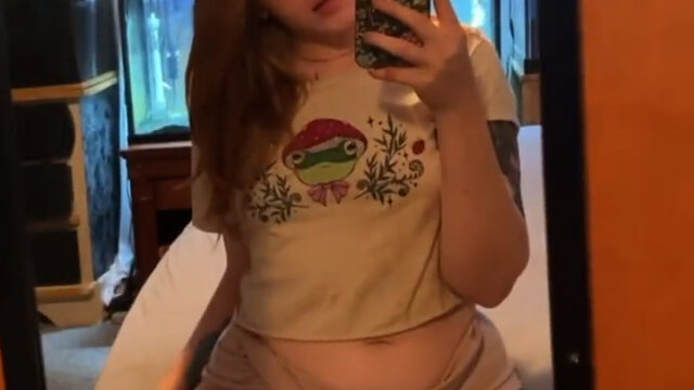 Palesseafoam Slutty Cam girl – Onlyfans video